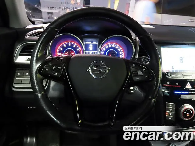 KG_Mobility_Ssangyong TIBOLI 2017 thumb 10