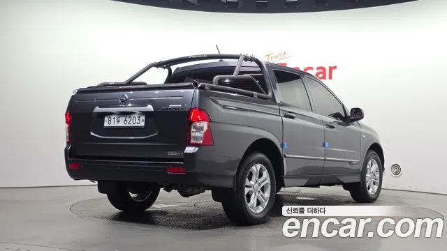 KG_Mobility_Ssangyong KORANDO 2013 thumb 2