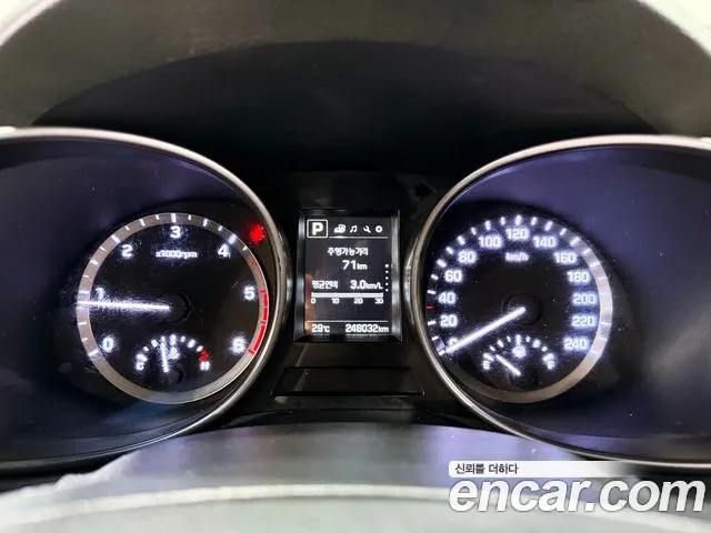Hyundai Santa Fe 2016 thumb 5