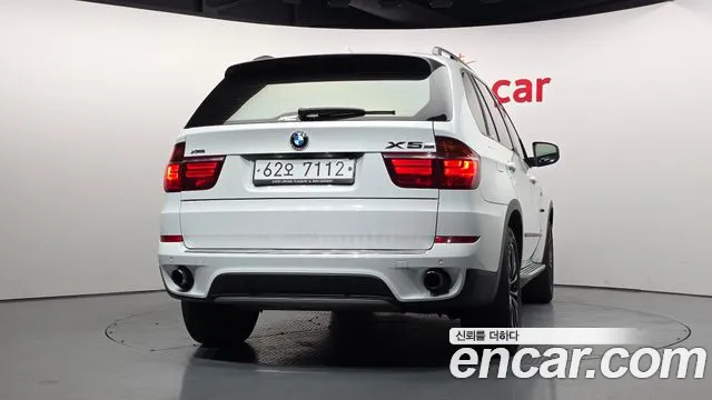 BMW X5 2011 thumb 4