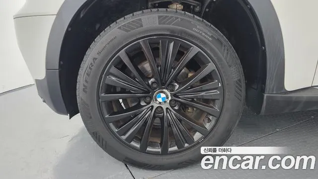 BMW X5 2011 thumb 5