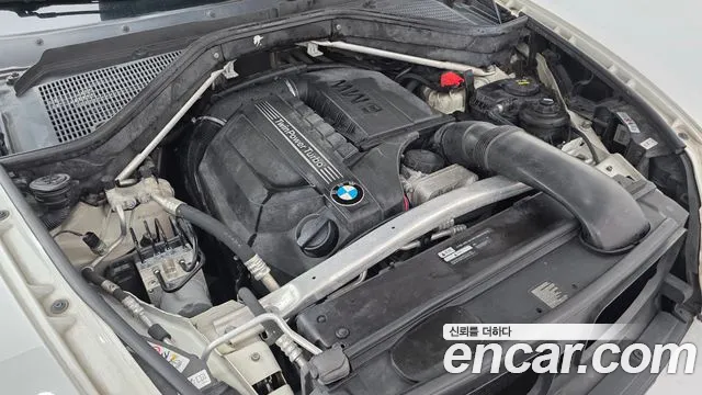 BMW X5 2011 thumb 6