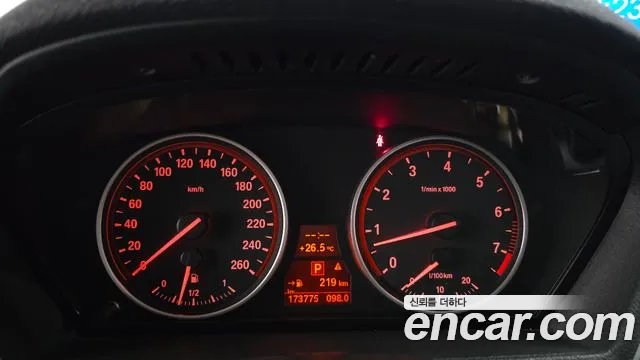 BMW X5 2011 thumb 8
