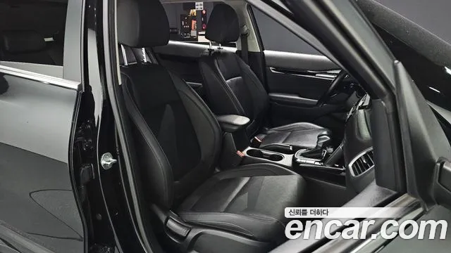 Kia Seltos 2019 thumb 10