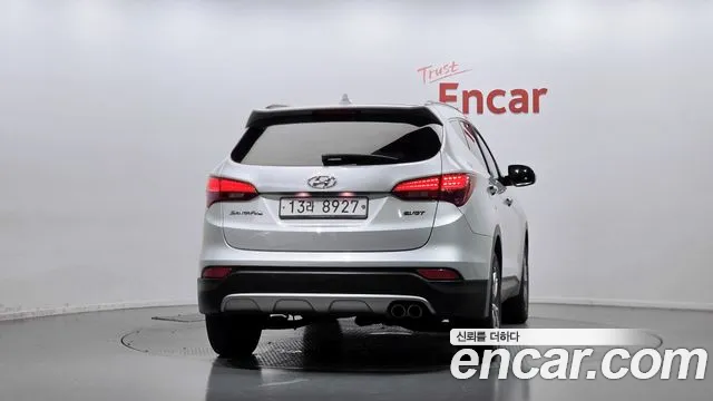 Hyundai Santa Fe 2014 thumb 4