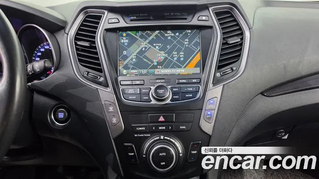 Hyundai Santa Fe 2014 thumb 12