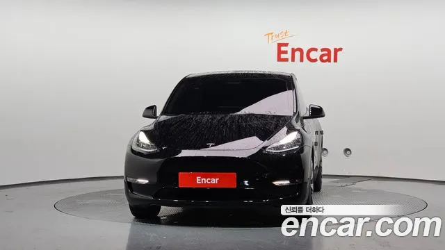 Tesla Model Y 2022 thumb 3
