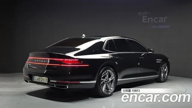 Genesis G90 2022 thumb 2