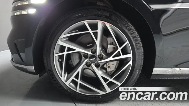 Genesis G90 2022 thumb 5