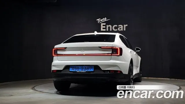 Polestar 2 2022 thumb 4