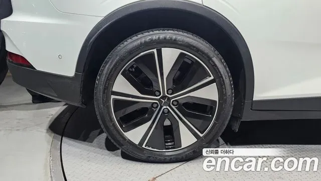 Polestar 2 2022 thumb 5