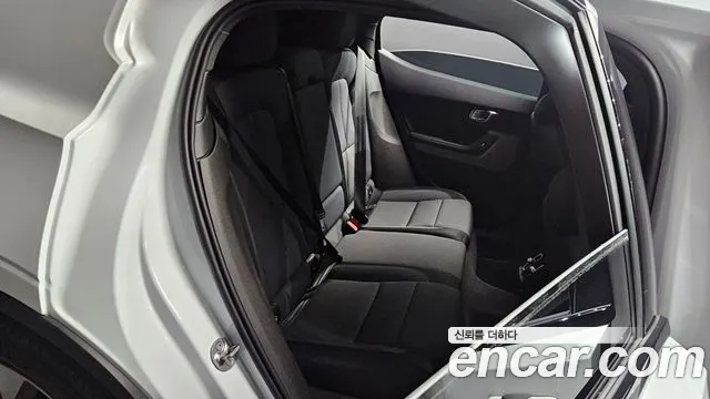 Polestar 2 2022 thumb 12