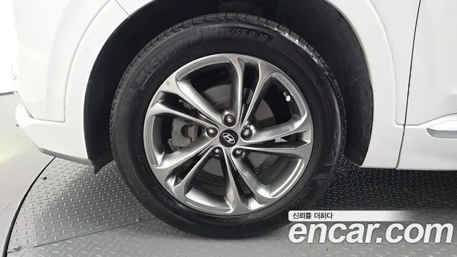 Hyundai Santa Fe 2020 thumb 4