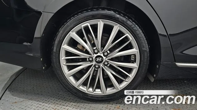 Hyundai Grandeur 2019 thumb 5