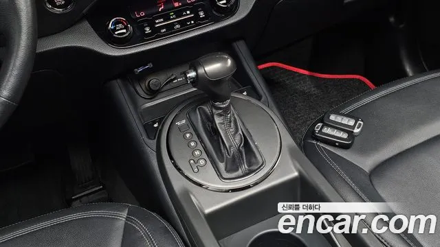 Kia Sportage 2012 thumb 8