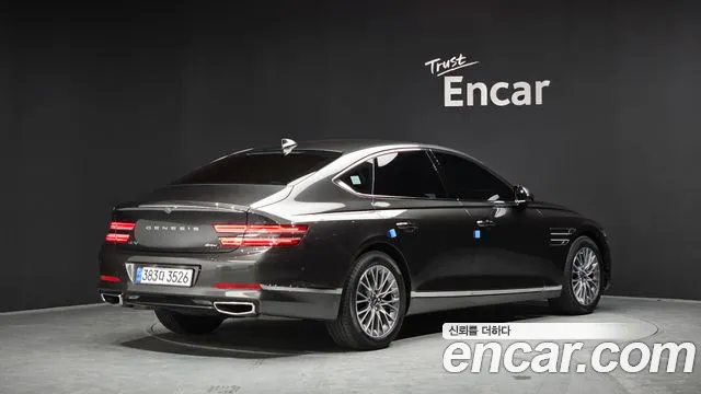 Genesis G80 2022 thumb 2