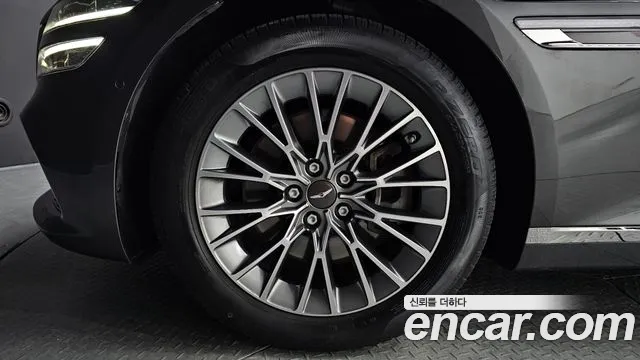 Genesis G80 2022 thumb 5