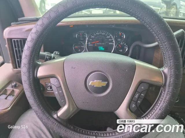 Chevrolet Express Van 2014 thumb 9