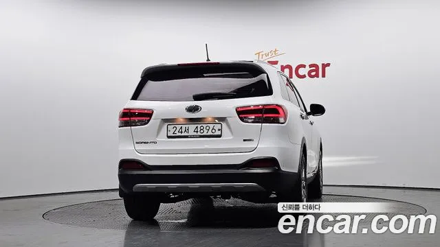 Kia Sorento 2015 thumb 3