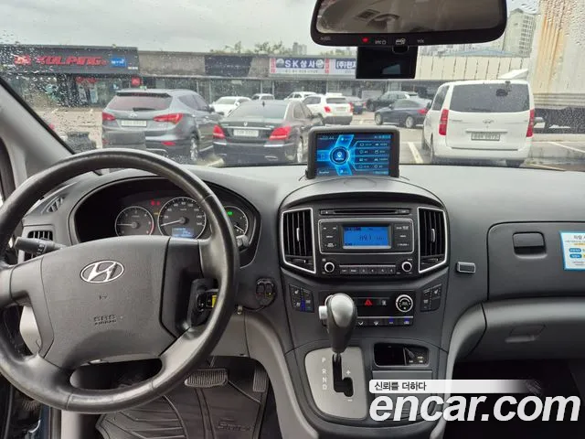 Hyundai Starex 2018 thumb 10
