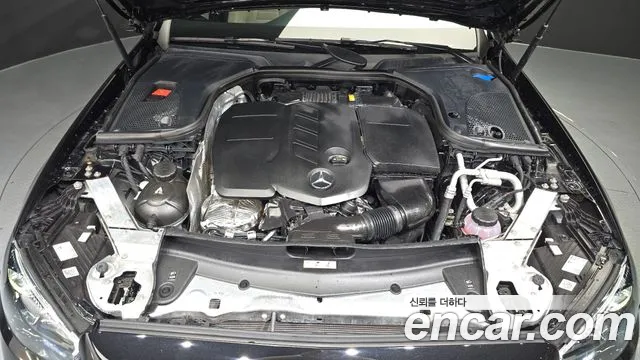 Mercedes-Benz E-Класс 2023 thumb 6