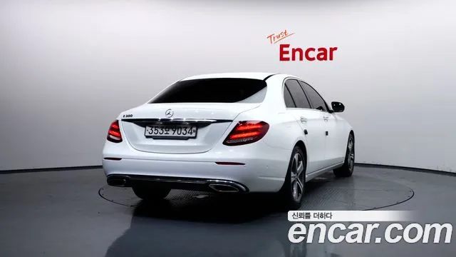 Mercedes-Benz E-Класс 2019 thumb 4