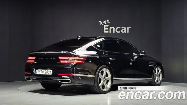 Genesis G80 2022 thumb 2