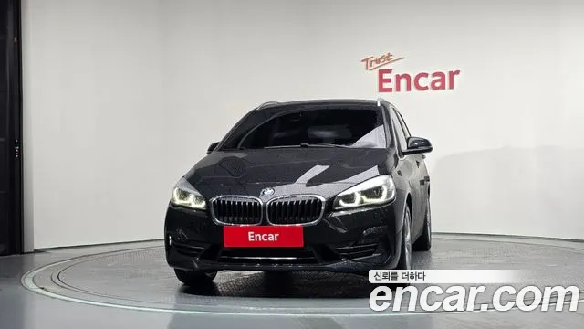 BMW 2-Series 2020 thumb 3