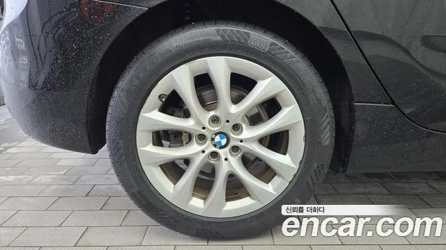 BMW 2-Series 2020 thumb 5