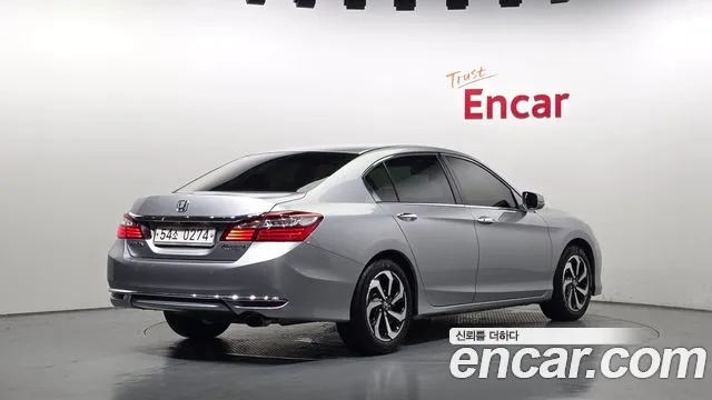 Honda Accord 2016 thumb 2