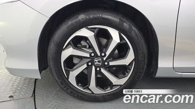 Honda Accord 2016 thumb 5