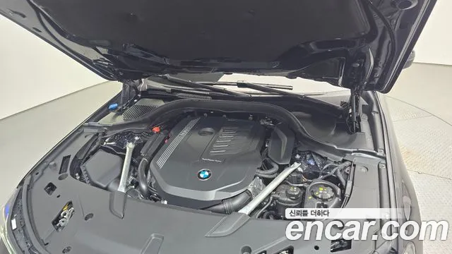 BMW Gran Turismo 2024 thumb 6