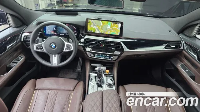 BMW Gran Turismo 2024 thumb 7