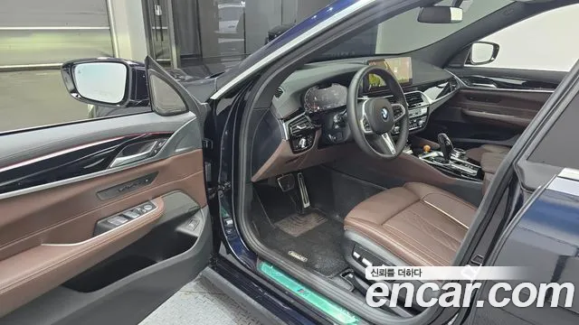 BMW Gran Turismo 2024 thumb 10