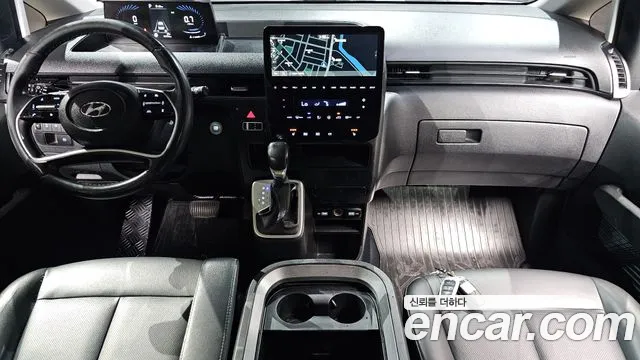 Hyundai Staria 2021 thumb 7