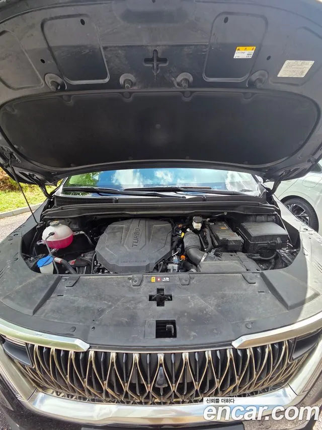Kia Carnival 2021 thumb 6