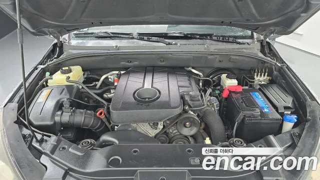 KG_Mobility_Ssangyong KORANDO 2015 thumb 6