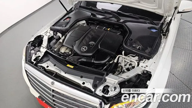 Mercedes-Benz E-Класс 2019 thumb 6