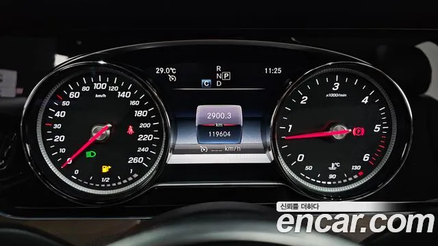 Mercedes-Benz E-Класс 2019 thumb 8