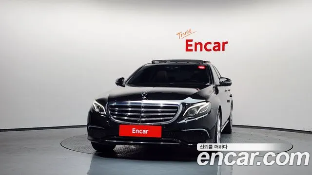Mercedes-Benz E-Класс 2019 thumb 3