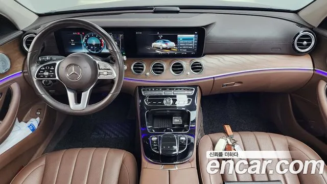 Mercedes-Benz E-Класс 2019 thumb 7