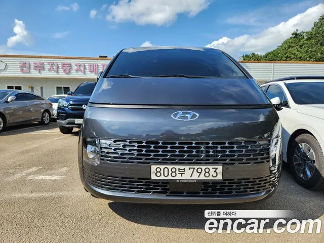 Hyundai Staria 2022 thumb 12