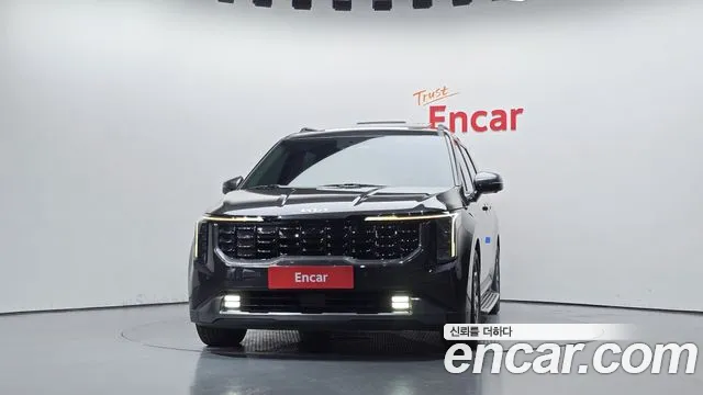 Kia Carnival 2023 thumb 3