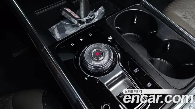 Kia Carnival 2023 thumb 9