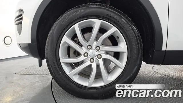Land Rover Discovery Sport 2019 thumb 4