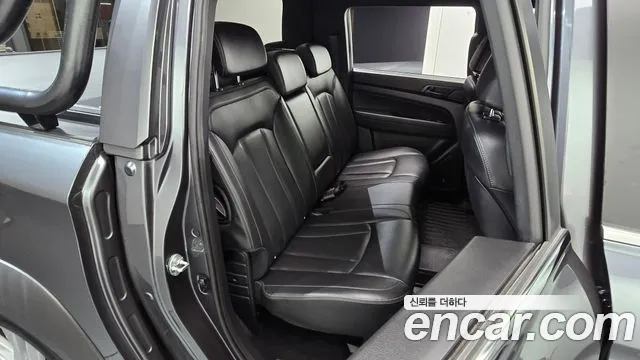 KG_Mobility_Ssangyong Rexton 2021 thumb 11
