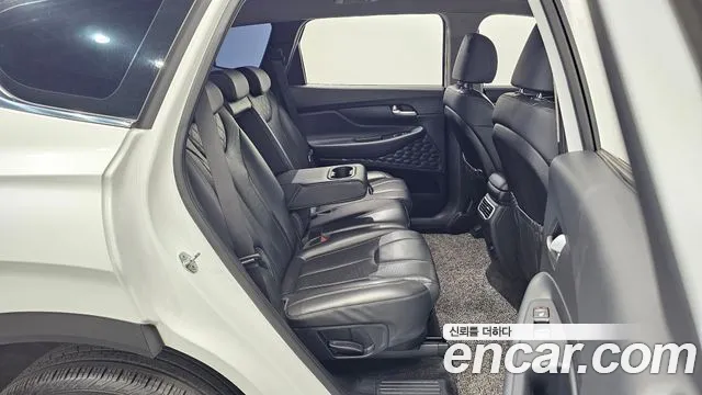 Hyundai Santa Fe 2021 thumb 12