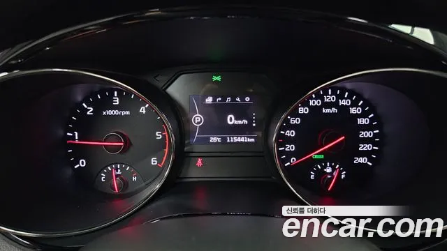 Kia Carnival 2015 thumb 7