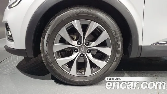Renault-KoreaSamsung Arkana 2020 thumb 5