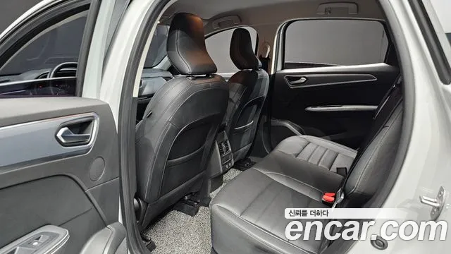Renault-KoreaSamsung Arkana 2020 thumb 12